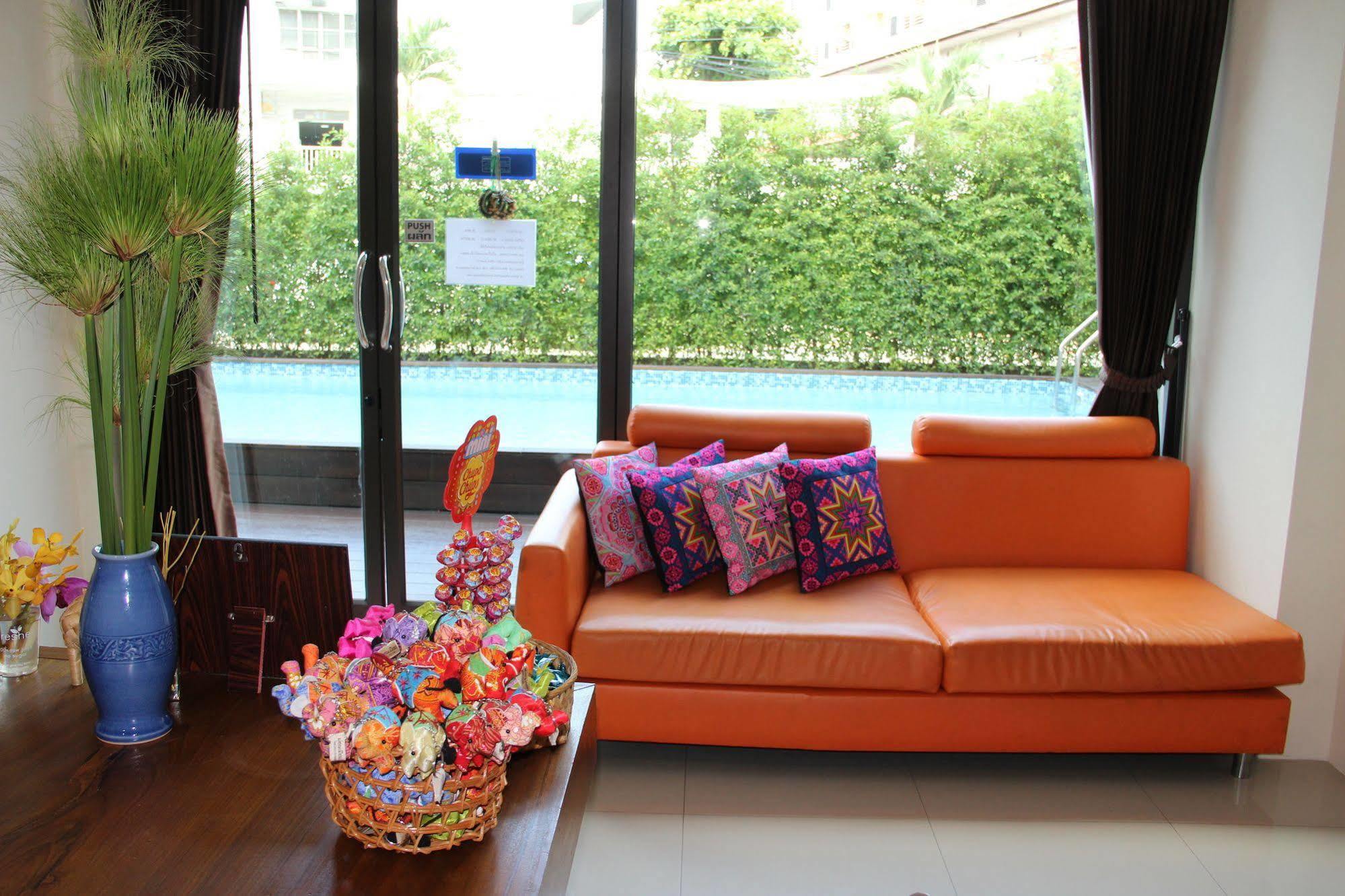 Monmuang Hotell Chiang Mai Exteriör bild