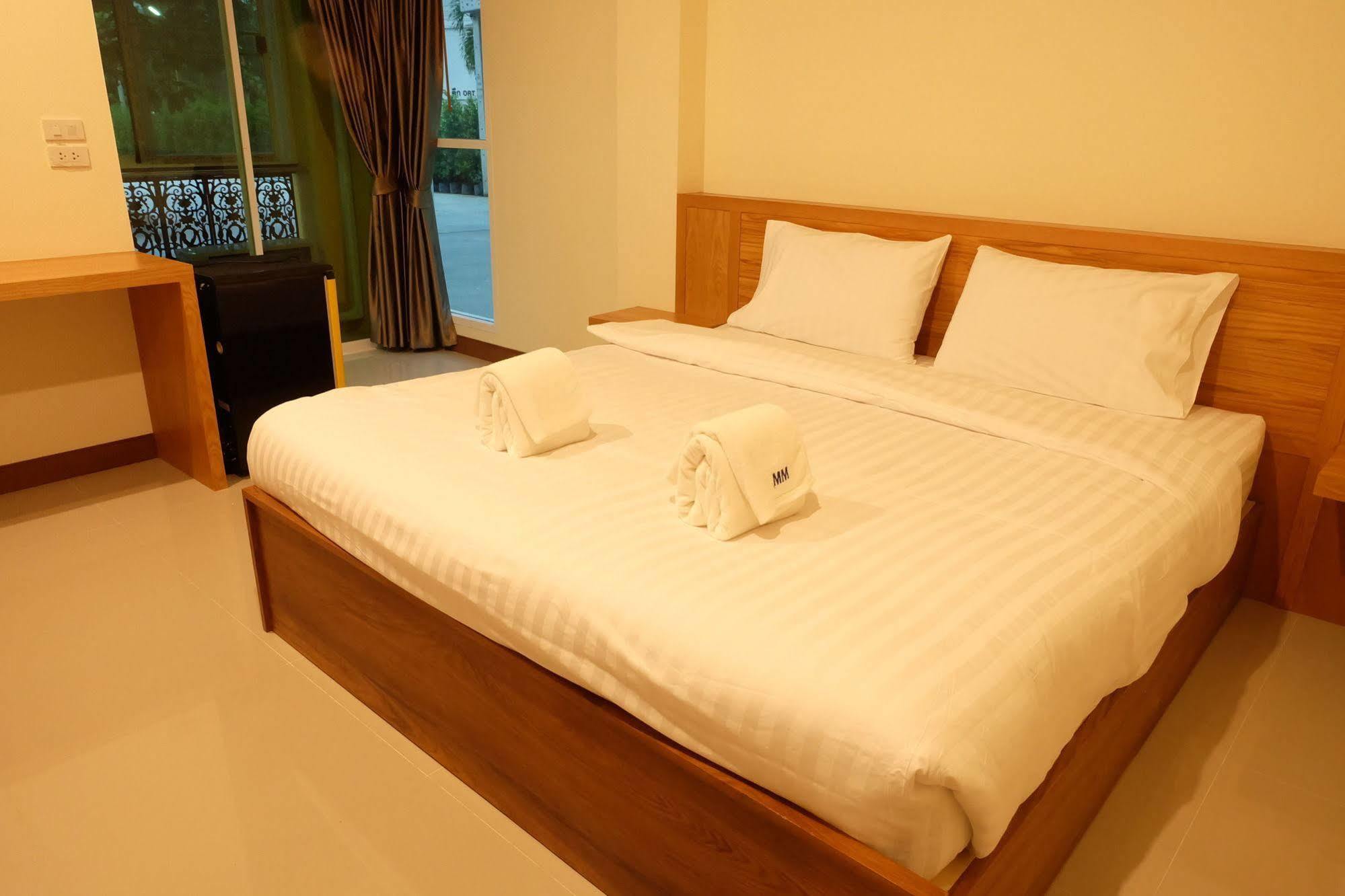 Monmuang Hotell Chiang Mai Exteriör bild